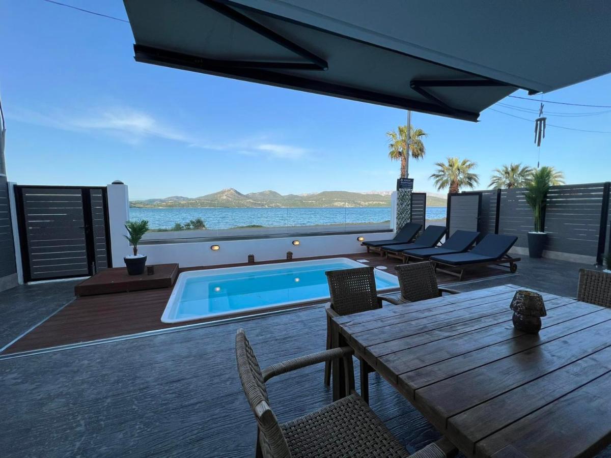 Ionian Hospitality Πολυνοη Apartment Lygia  Luaran gambar