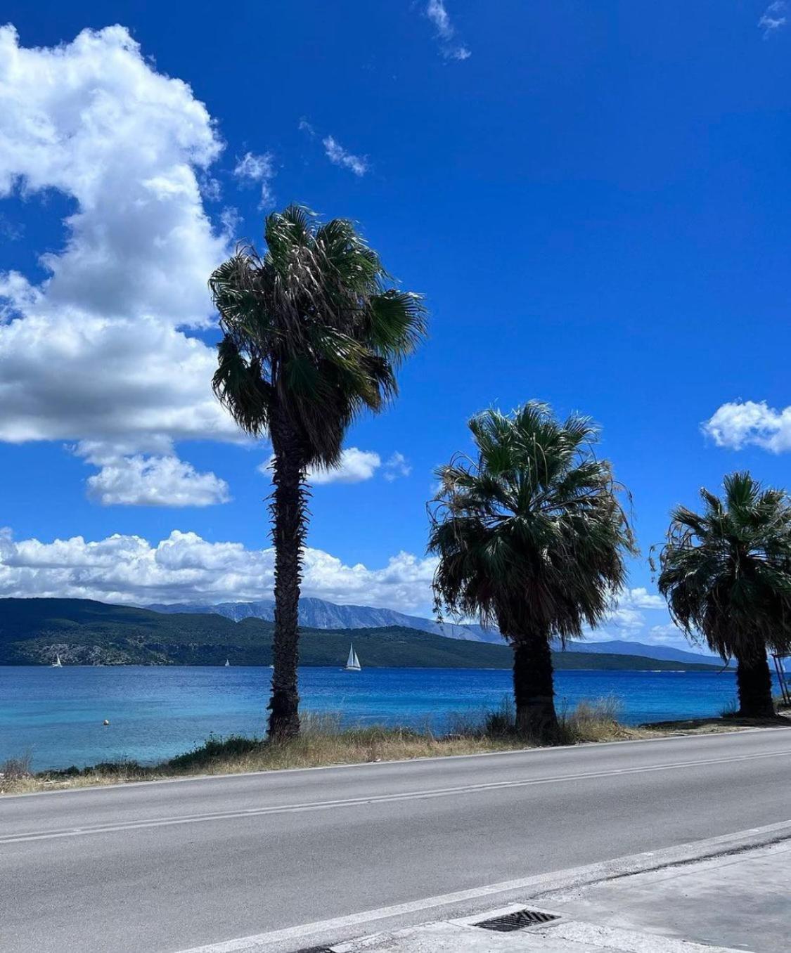 Ionian Hospitality Πολυνοη Apartment Lygia  Luaran gambar