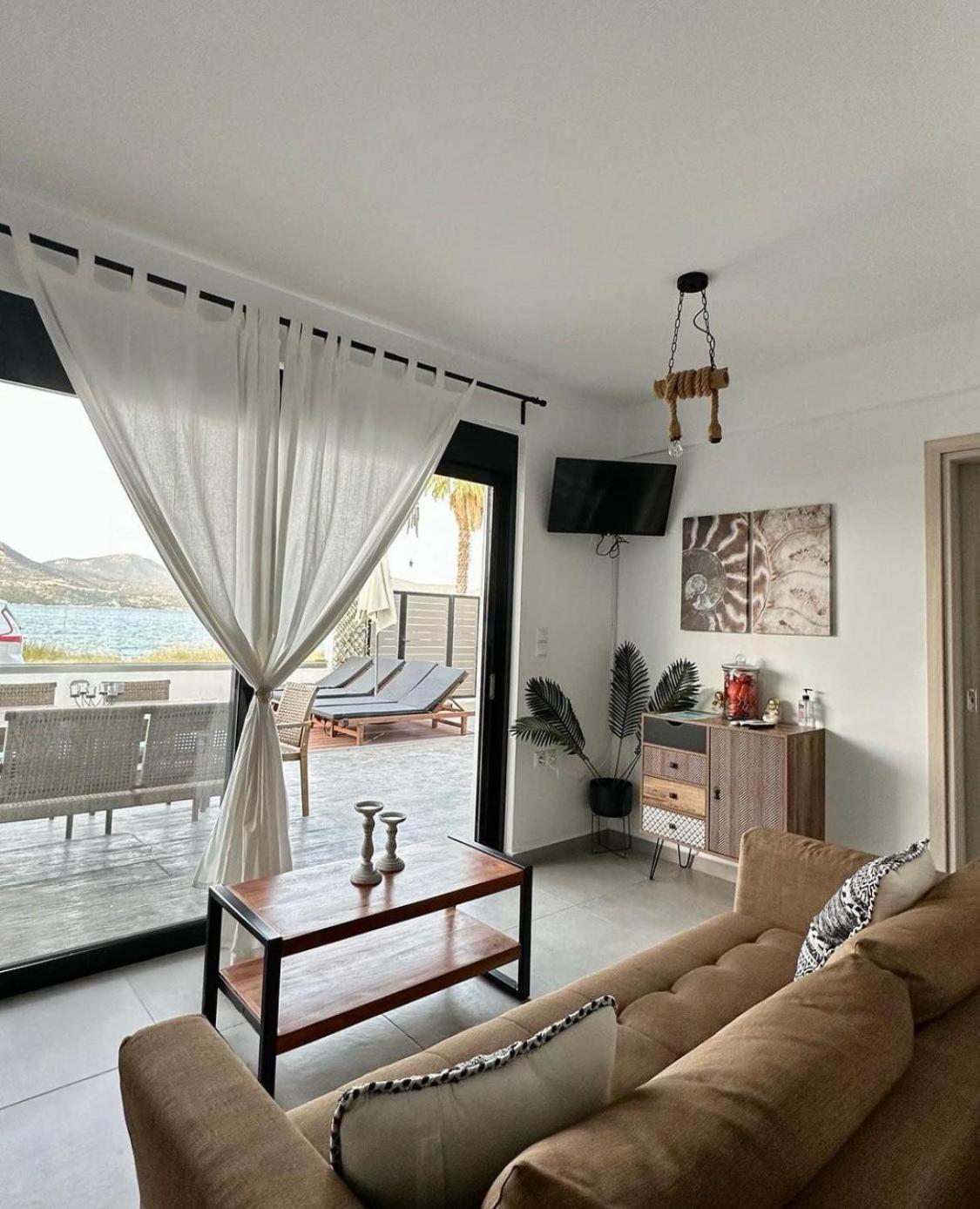 Ionian Hospitality Πολυνοη Apartment Lygia  Luaran gambar